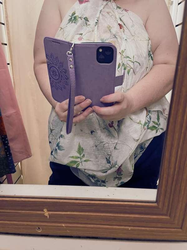 Trying On in the Changing Room - SFW Version