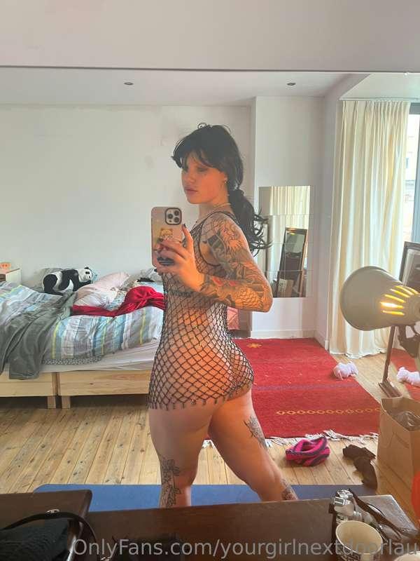 my messy room🍑❤️