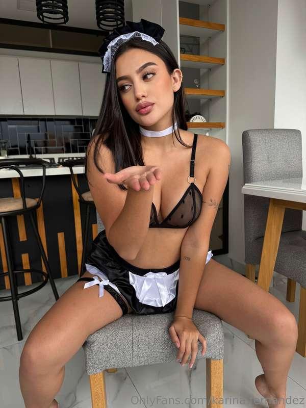 Undress me with your eyes 👀