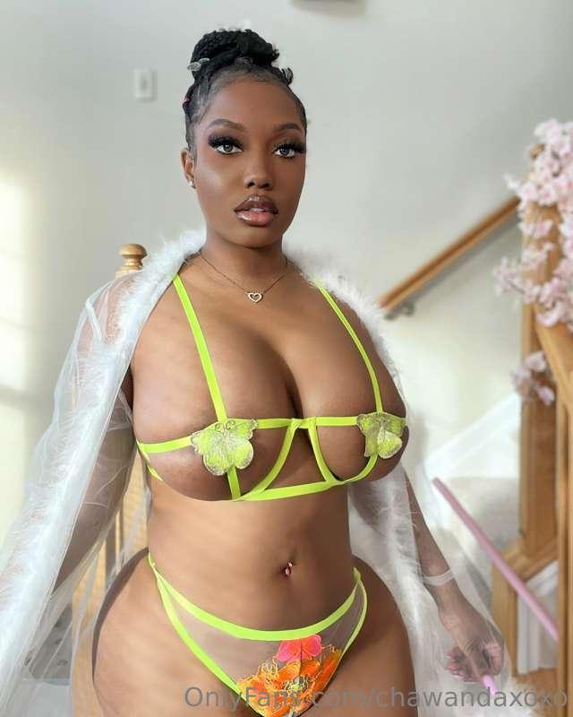 Good morning ☀️🌸😻🤸🏾‍♀️💖🦋💦