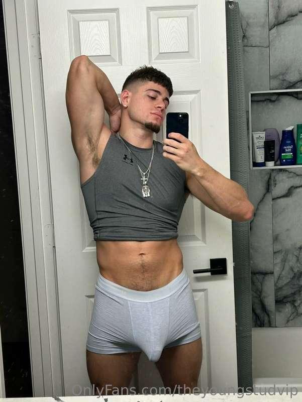 Can I send you selfies like this?😏