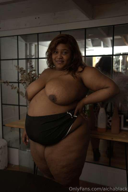 No need to imagine, baby… I’m right here 😘