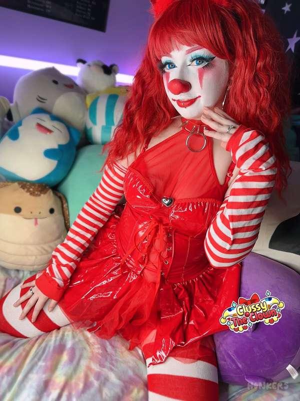 Cute clown succubus seeks soul to suck. You down? 😈