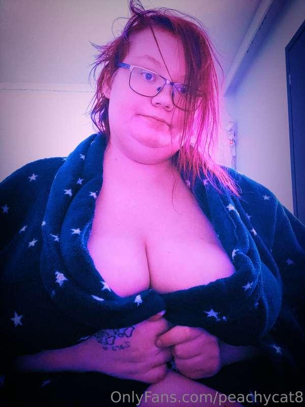 😘