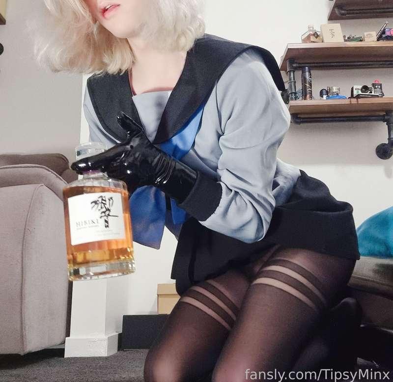 tipsyminx image #6