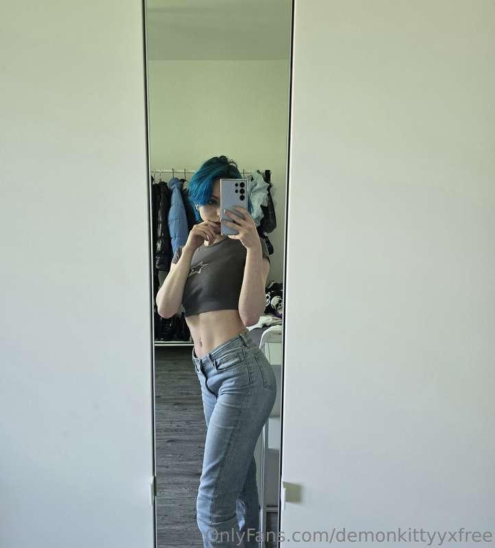 Crop Top Abs Set ;PTopless, casual vibe, abs focus