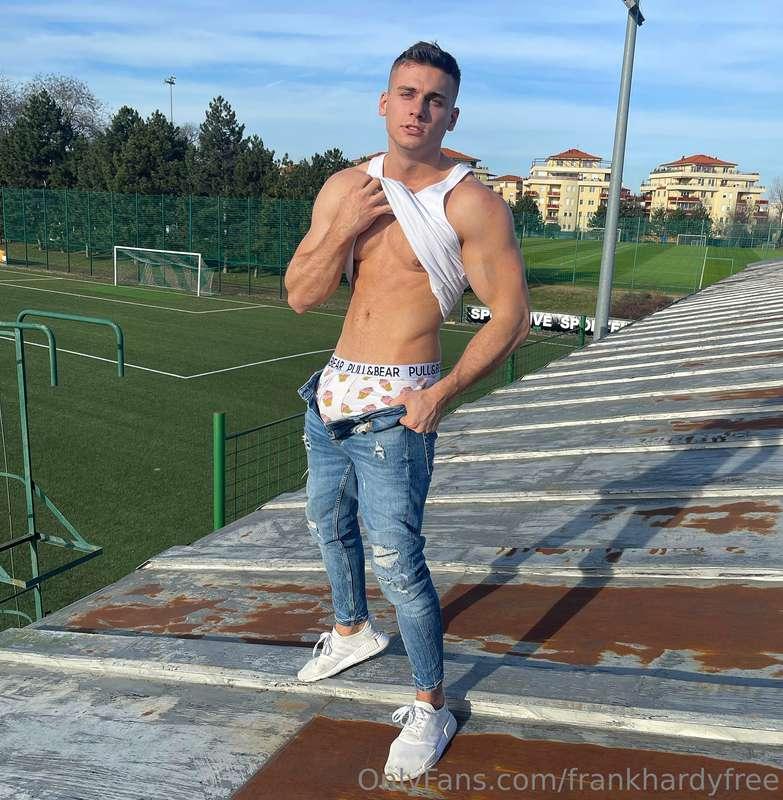 spring is finally here🍆