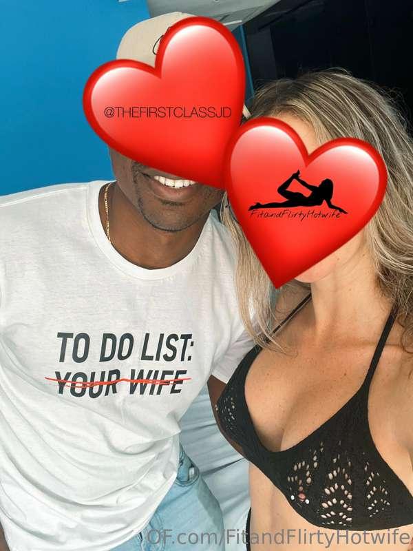 fitandflirtyhotwife image #2