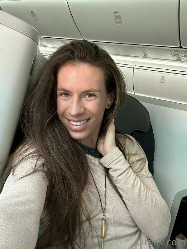 Ciren on her flight ✈️ to Mexico 🇲🇽 this afternoon. She is g..