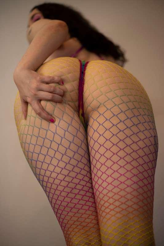 Worship my ass from below!!