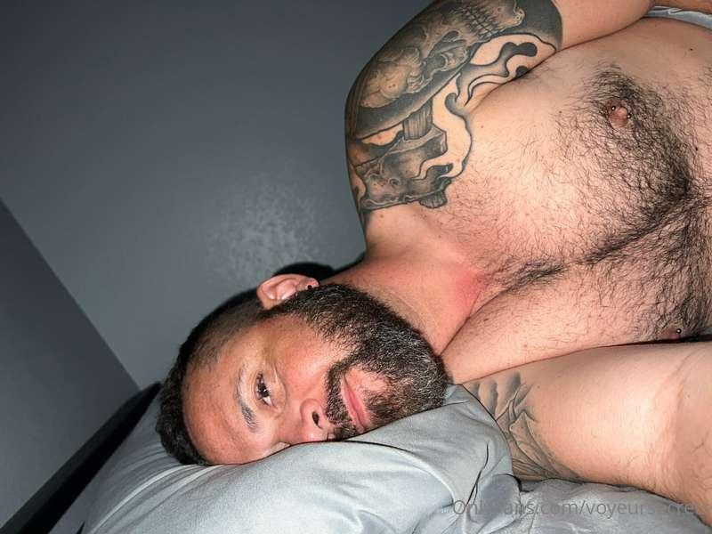 Anybody want to come to bed?