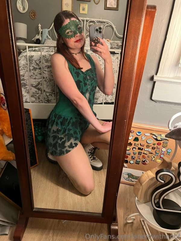 Hello!!! I am in fact still alive 🤪 I have been neglecting t..