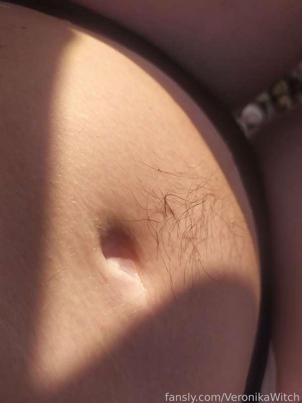 My belly button after the evening swim🏊‍♀️


#tummy #belly #bellyfetish #bellybutton #bellybuttonfetish #navel #navelfetish #fit #bellyplay #bellycloseup #navelcloseup #bellybuttoncloseup #longhair #greneyes #darkhair #brunette #slim #petite #skinny 
