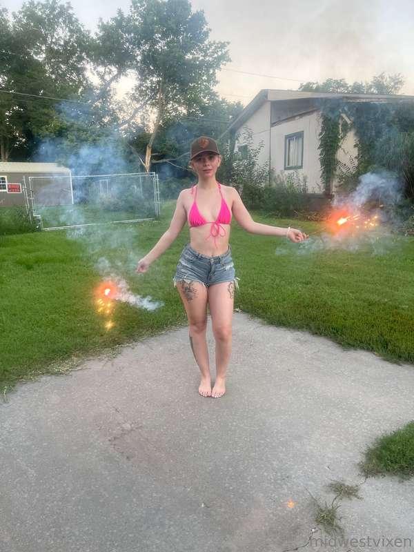 favoritemidwestvixen image #1