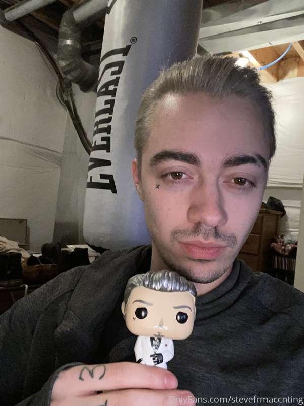 Special thanks to @magnolia22 for the personalized FunkoPop...