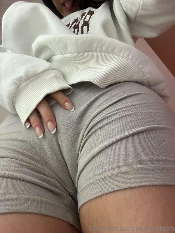 😳