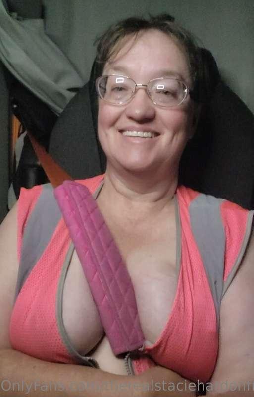 I hope y'all have a wonderful day. You can see the uncensore..