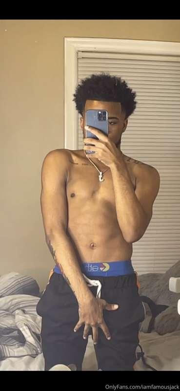 sooo what y’all wanna see on here👀😮‍💨