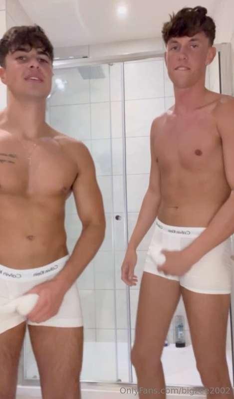 I know you wanna see what we get up to 😉