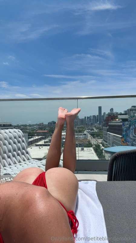 petiteblondemodel image #5