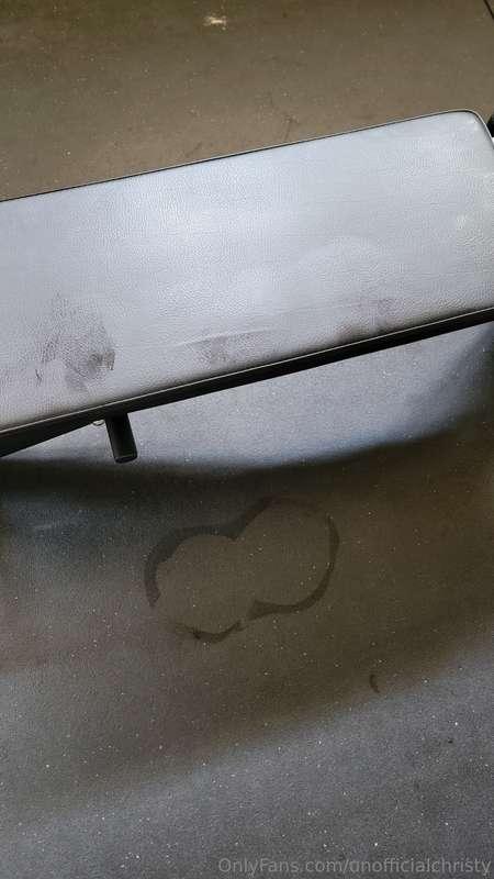 I didnt realize I was so sweaty until I had a seat. Who's go..