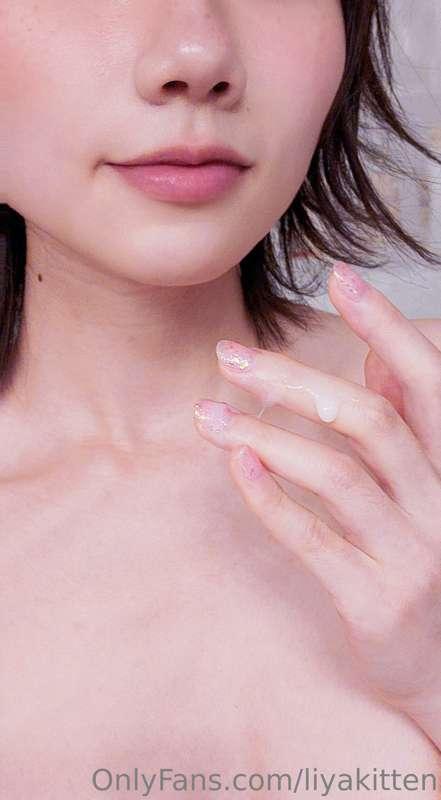 Picture of me and my cum 💗💦