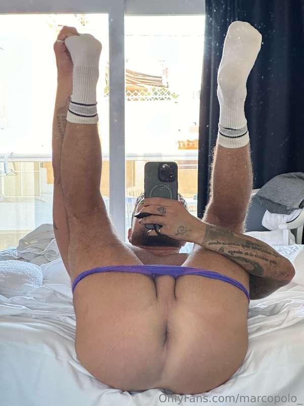 Minutes after I took this a random guy from grindr came over..