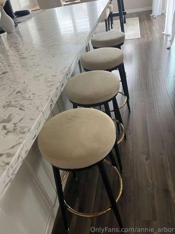 A lot of new house things have been underway! These barstool..