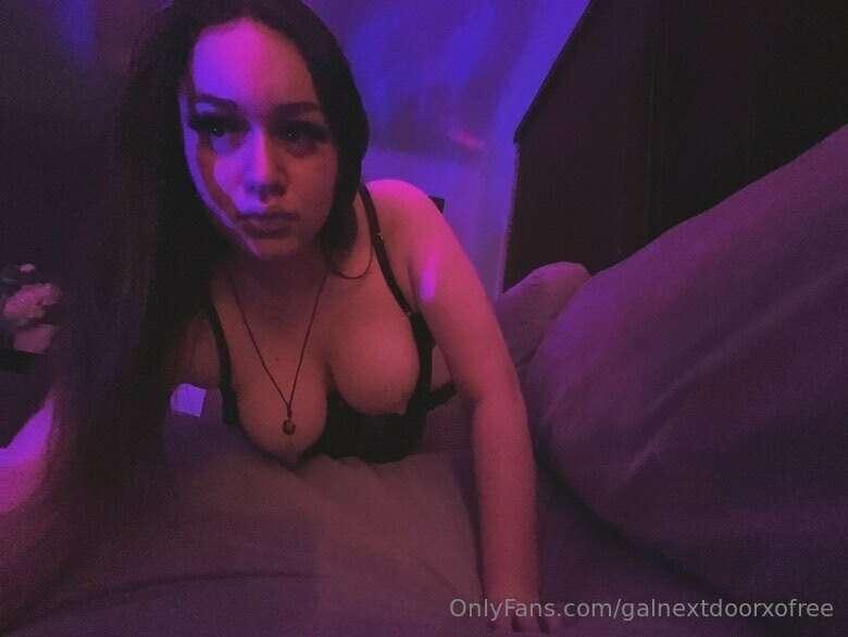 POV: I’m about to give you head x