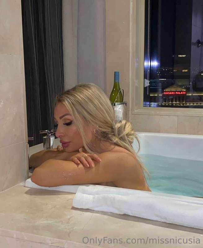 Wanna join?? 😈