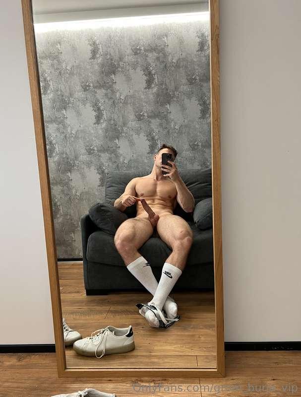 Guess who’s horny again🙋‍♂️😈