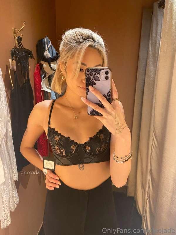 Lingerie shopping at Honey Birdette for my bday month 🥰 ♒️ ✨