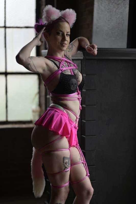 ladylazarus image #6
