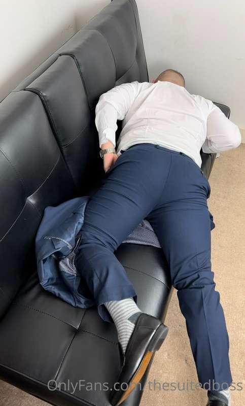 thesuitedboss image #3