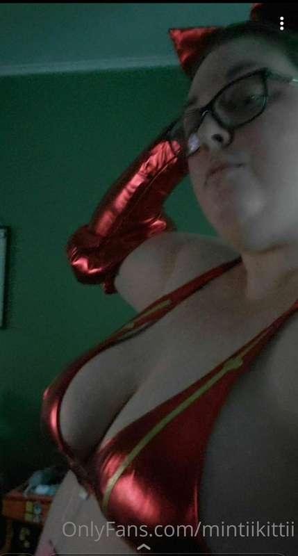 Pay for a booty pic ;)