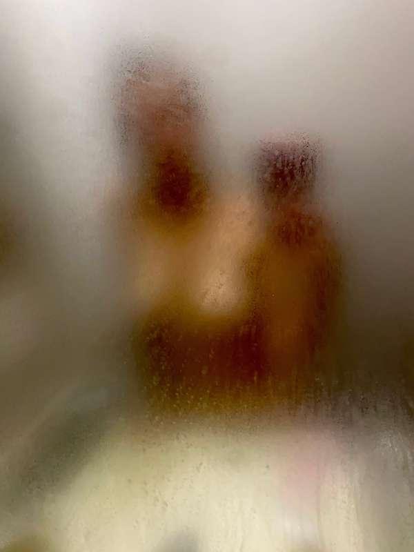 just took a wet, hot shower 😏💦🚿 would you like to join next ..