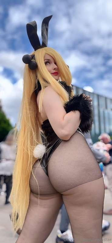 Bunny Cynthia do you guys want a full shoot?
