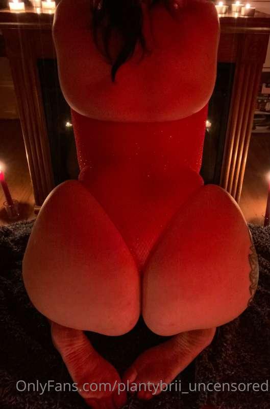 I know you love my big, heart shaped ass ❤️