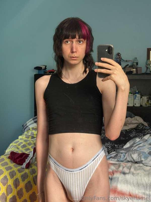 Got my hair cut and dyed for the first time in 7 years 