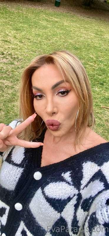 Respect your #selfie 🤳