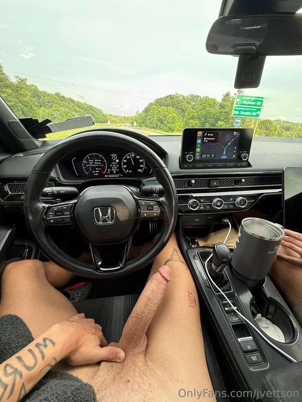 Who knows how to drive stick? ;)