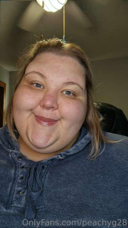 Who would like a little eat with me breakfast video?