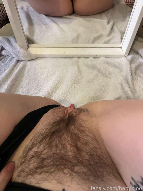 My view is so hot 🥵 