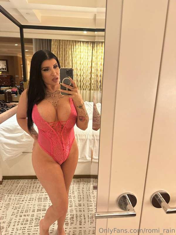 Ready for your mommy to own and dominate that cock tonight ?..