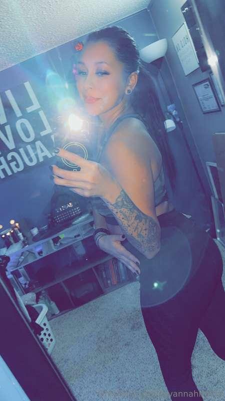 New satin leggings! 🤤🖤