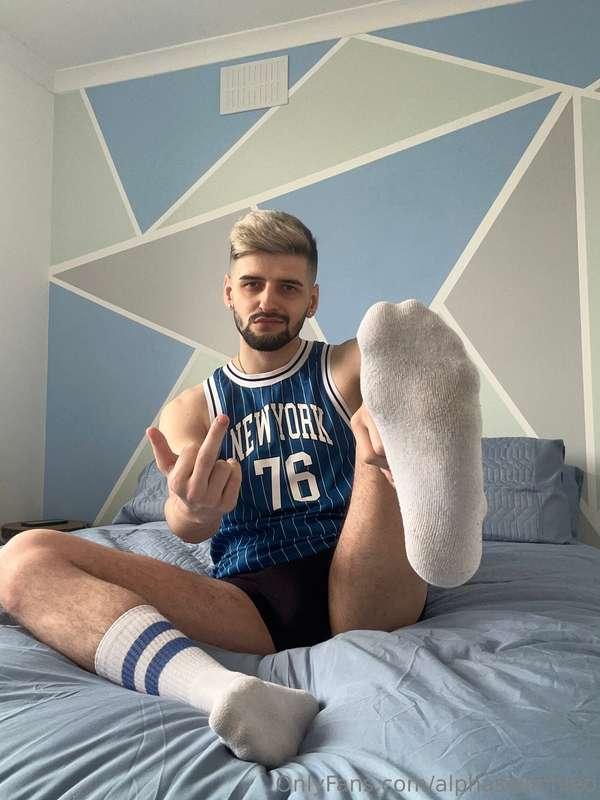 Sniff Nice and deep on my sweaty socks 😈it’s where u belong ..