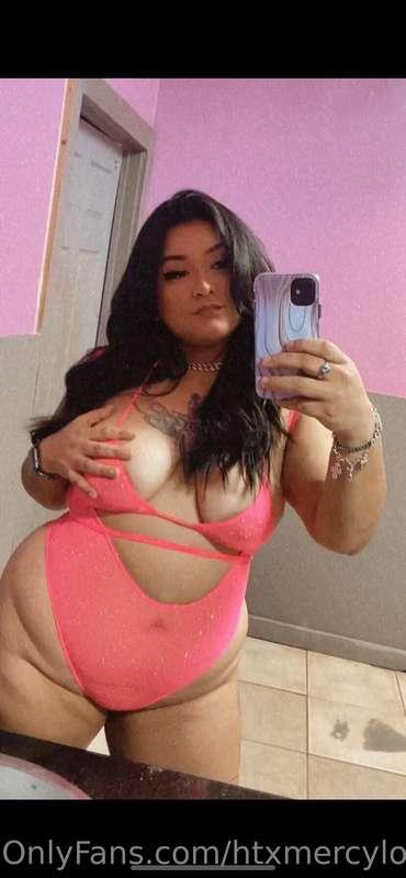 Added more videos to my profile for y’all to purchase and wa..