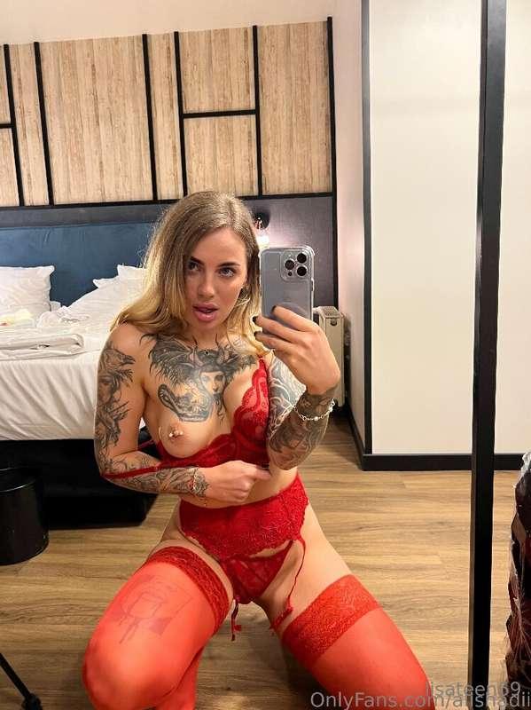 FREE SUB JUST TODAY @alishadii 🔥HOT BAE WITH TATOOS CAN SHOK..