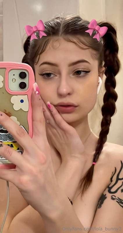 I love selfies, what do you say? 🤤😋😋😋🤤