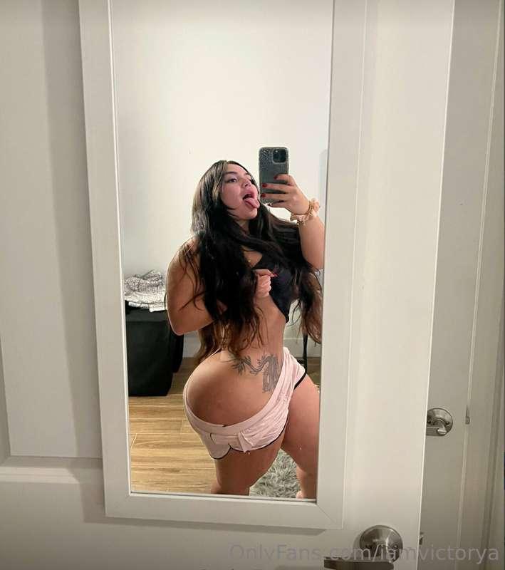 Pull them down for me baby!